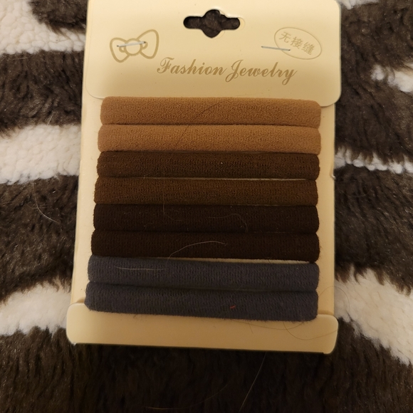 Hair Bundle - Picture 4 of 5